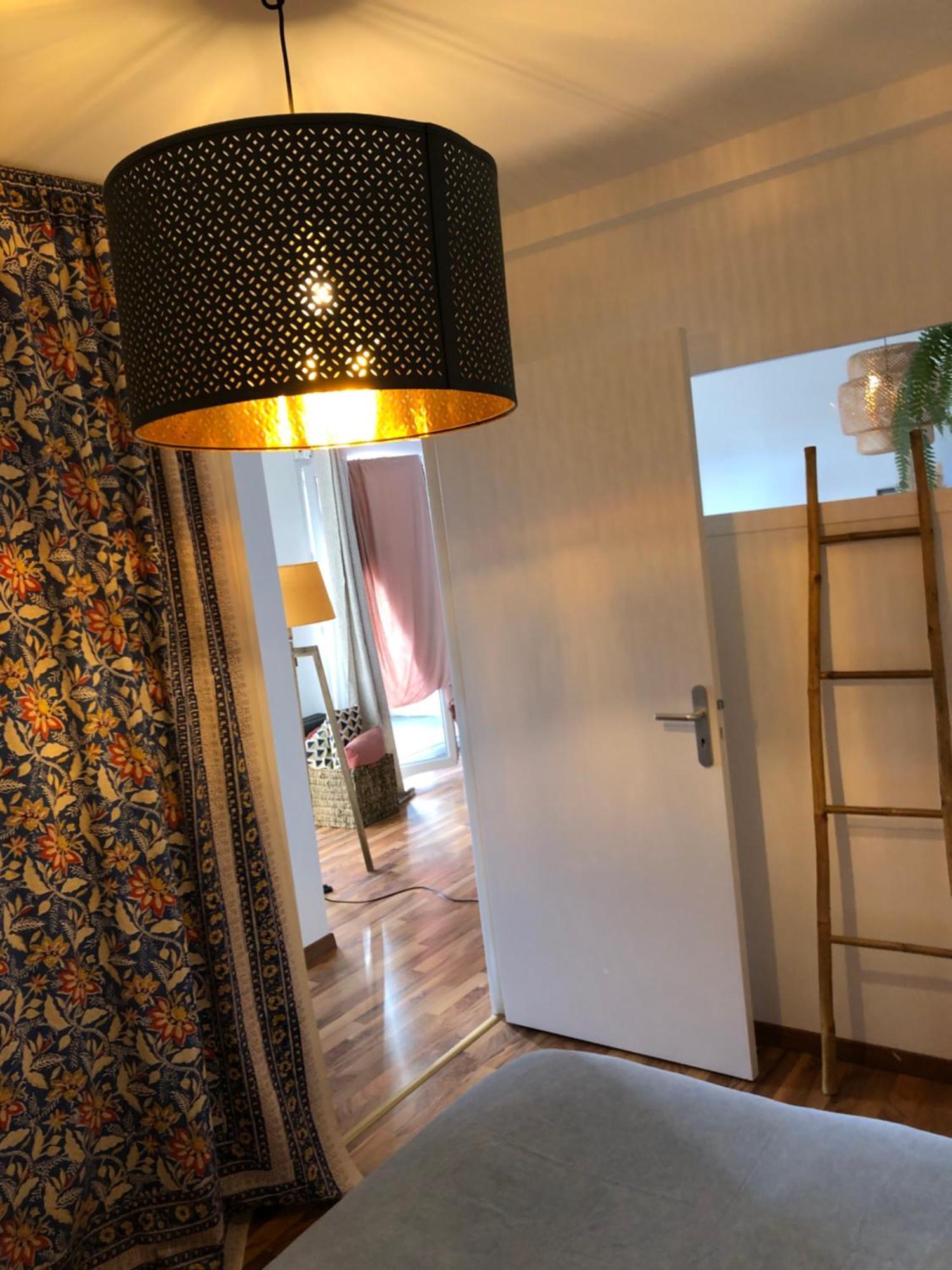 Bel Appartement Nimois Au Calme Avec Balcon นีมส์ ภายนอก รูปภาพ